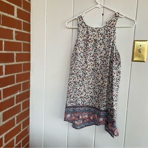 ⭐️ floral tank top blouse size small
